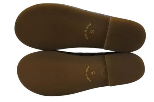 【かぼちゃの馬車 CA-15FL グレー】フラワー柄の靴紐シューズ